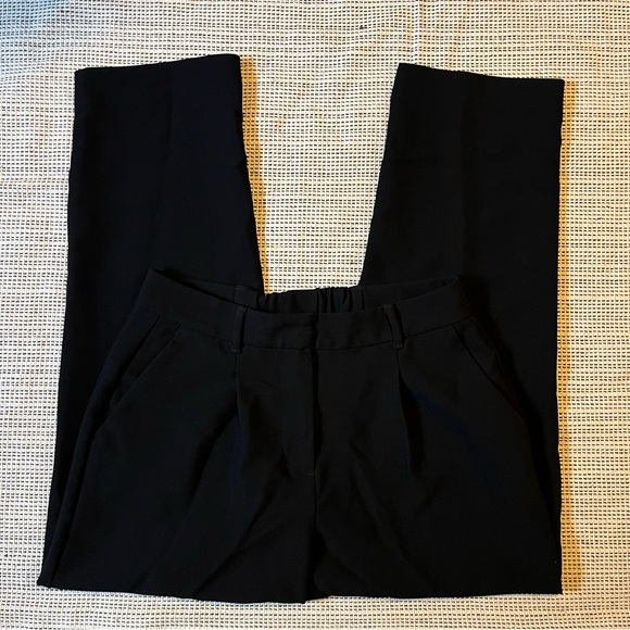 Old Navy Extra High Waisted Taylor Wide Leg Pants - Picture 6 of 8